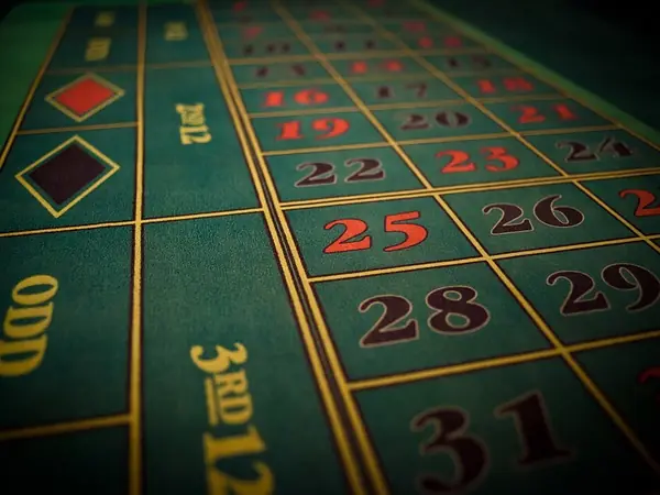 Tappeto della roulette con le puntate sui numeri